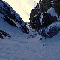  Rétrecissement à 50°. Les rochers sont sous-jacents