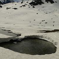  Viens Cyril y'a un jacuzzi