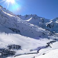  Retour, nous quittons le vallon des Povatages à gauche dans l'ombre