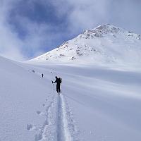 le col en vue sous le sommet du jour