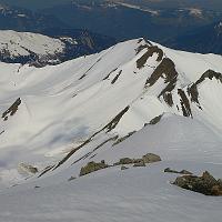  En haut du couloir, vue en contrebas du col de l'Arpire