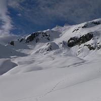  La pointe des Arangles à droite