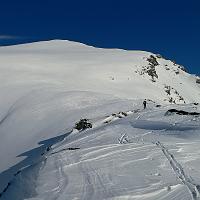  La dernière pente, toute vierge